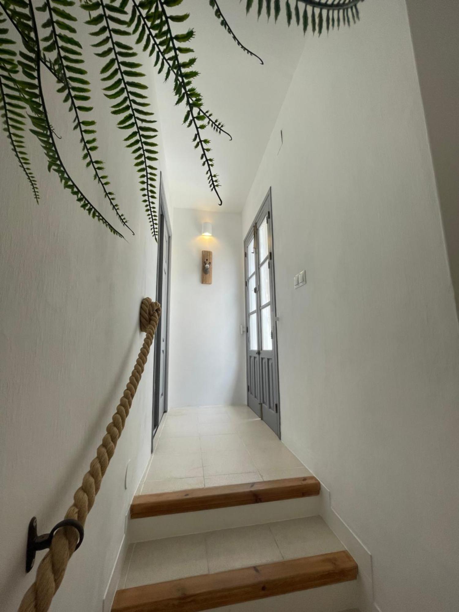 Los Nidos Apartments, ฟรีฮิเลียนา ภายนอก รูปภาพ