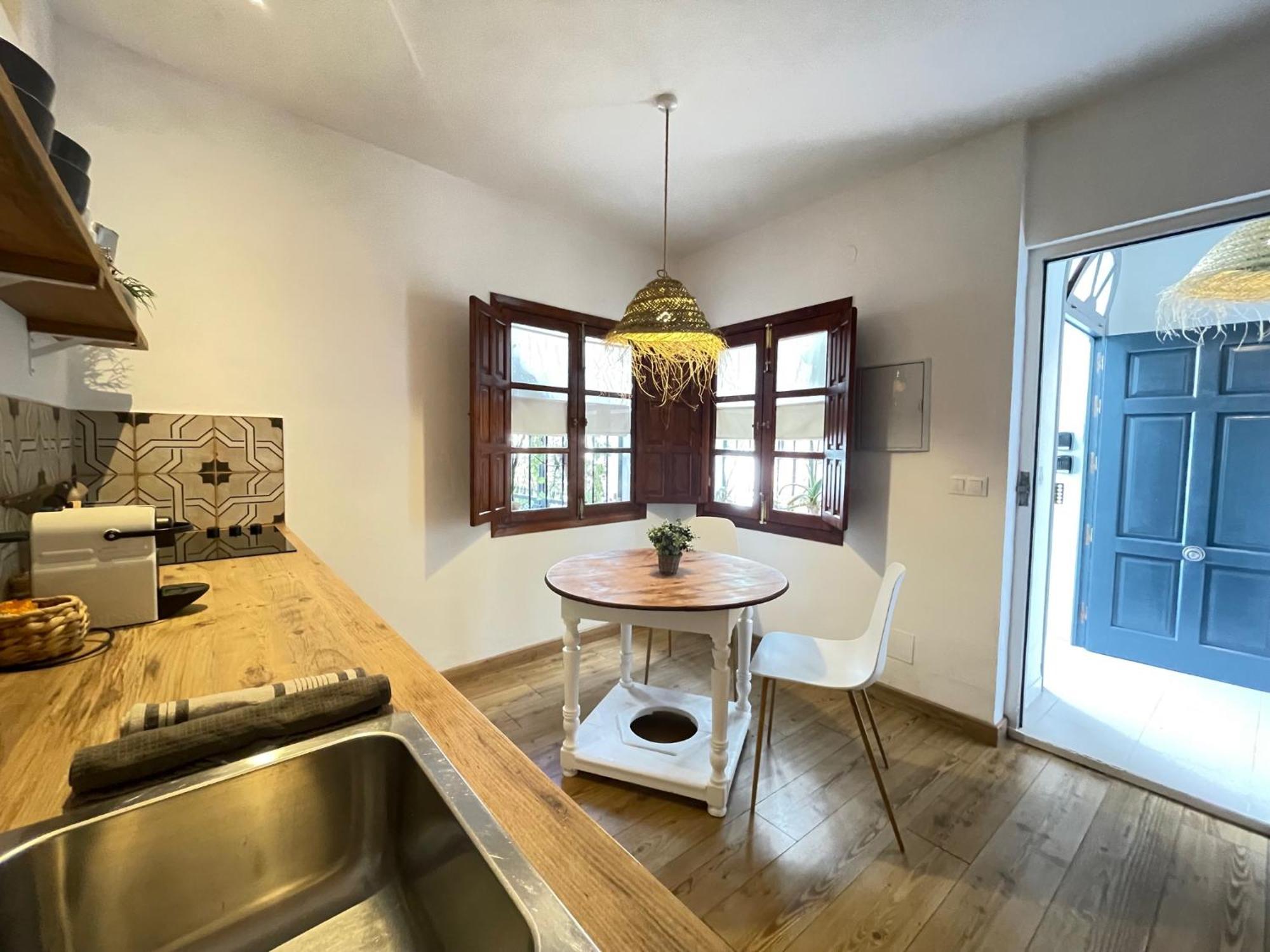 Los Nidos Apartments, ฟรีฮิเลียนา ภายนอก รูปภาพ