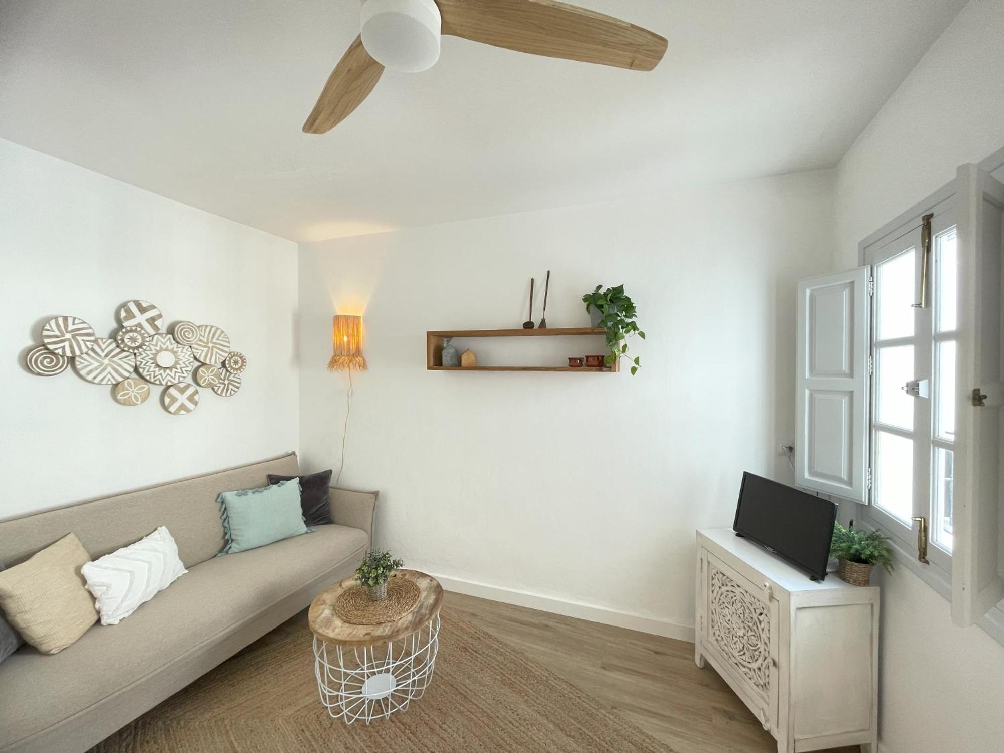 Los Nidos Apartments, ฟรีฮิเลียนา ภายนอก รูปภาพ