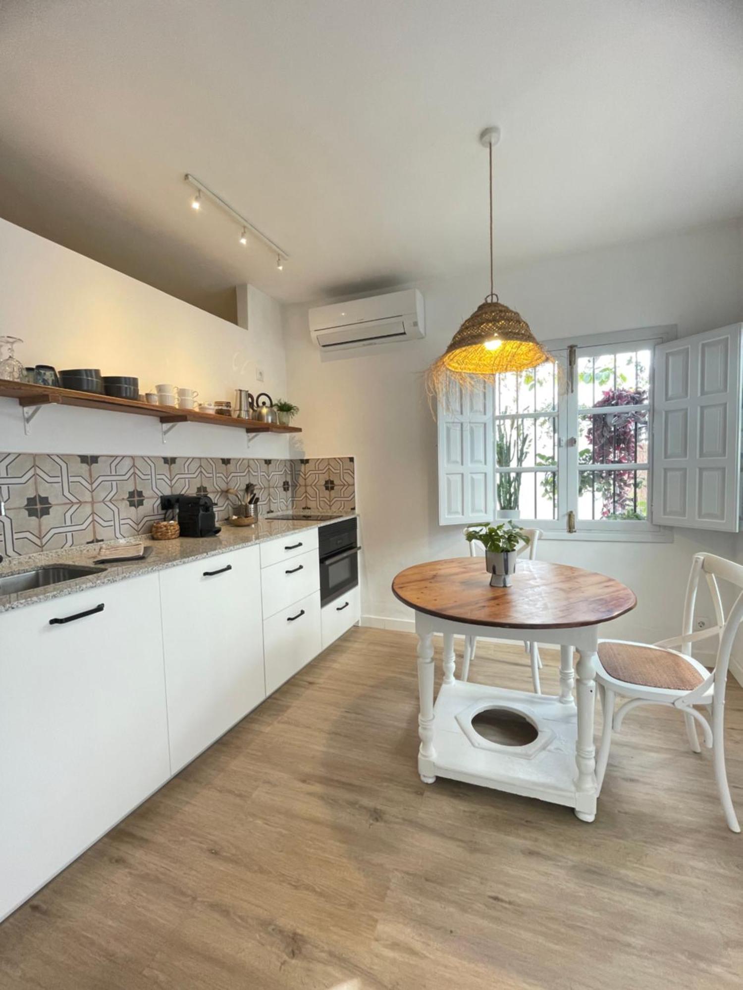 Los Nidos Apartments, ฟรีฮิเลียนา ภายนอก รูปภาพ